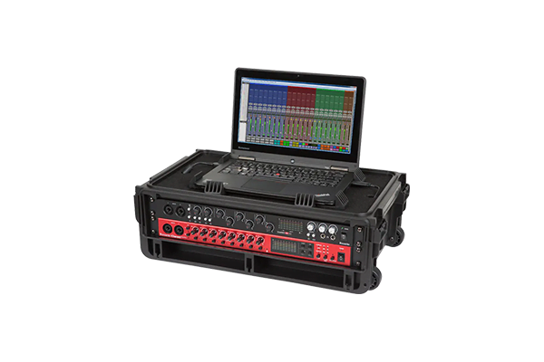 SKB – Injection Molded 2U Studio Flyer Rack Case